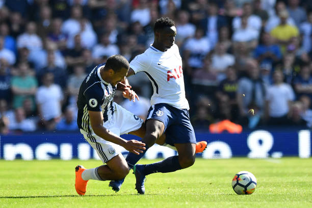 高等教育的 高等教育的